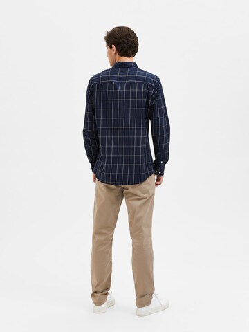 SELECTED HOMME - Slim Fit Camisa 'Theo' em azul