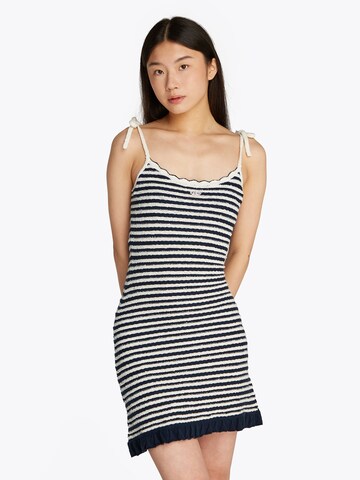 Tommy Jeans Knit dress in Blue: front