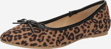 Chaussure basse 'Beyza' ABOUT YOU en marron : devant