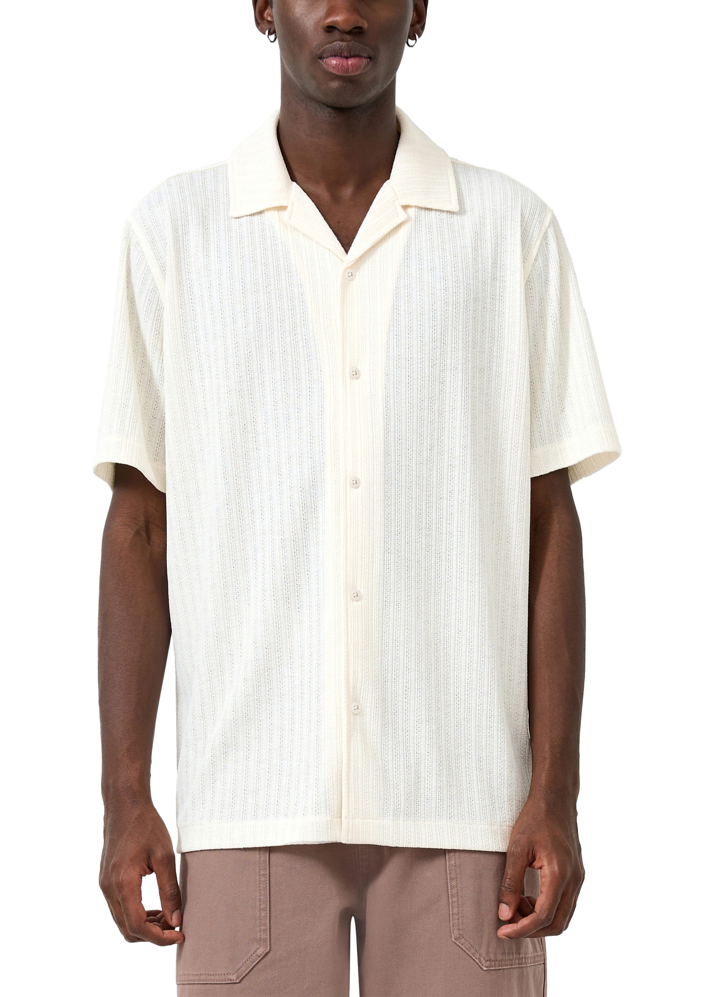 QS Comfort fit Button Up Shirt in Beige