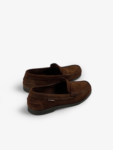Scalpers Moccasin ' ' in Brown
