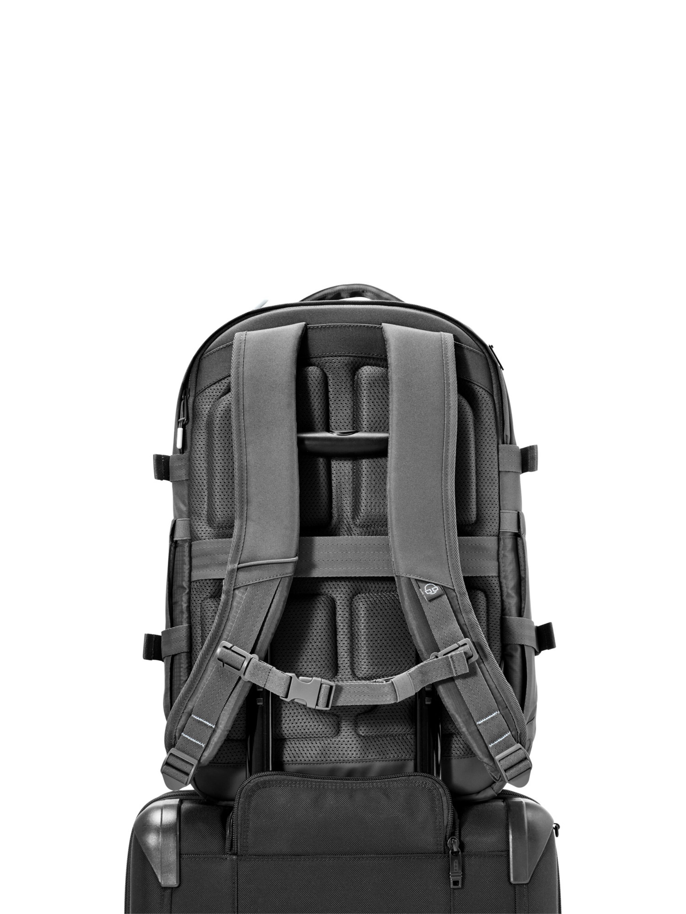 Johnny Urban Batoh – šedá