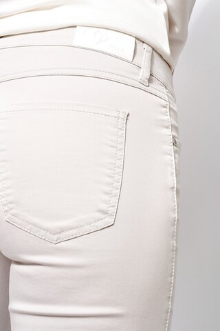 TONI Slimfit Broek in Wit