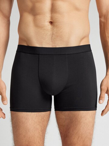 INTIMISSIMI Boxer in Schwarz: Vorderseite