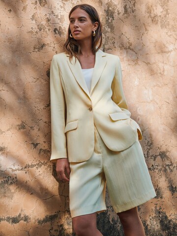Next Blazer in Gelb