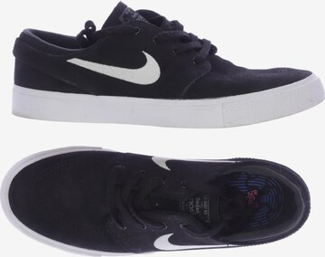 NIKE Sneakers & Trainers in 40,5 in Black: front
