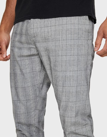 regular Pantaloni 'Jay' di Threadbare in grigio