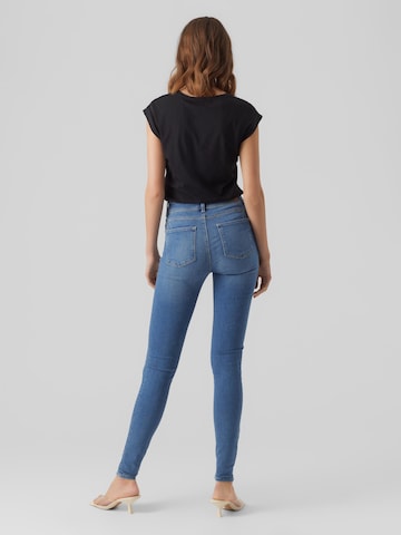 Vero Moda Tall Skinny Jeans 'Embrace' in Blauw