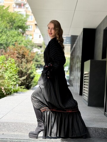 IUnique Dress 'Adams' in Black