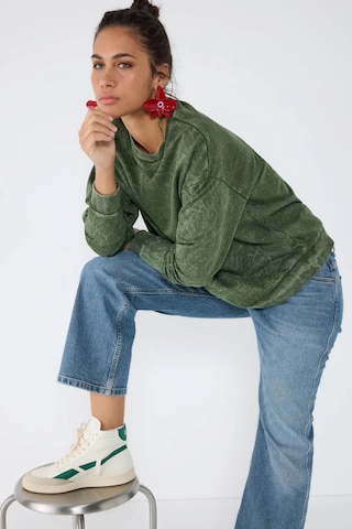 No Matter What Sweatshirt in Green