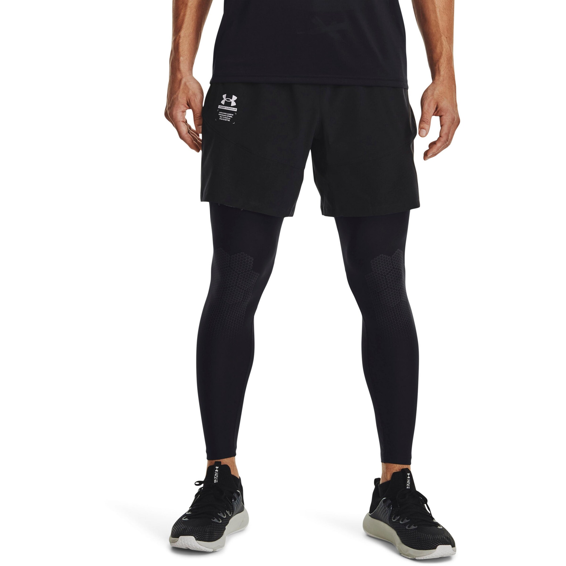 UNDER ARMOUR Regular Sporthose in Schwarz: Vorderseite