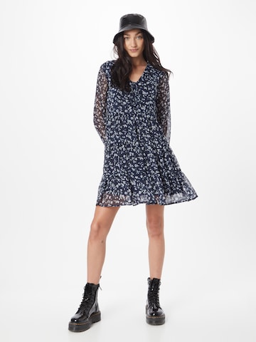 Robe 'Victoria' ABOUT YOU en bleu