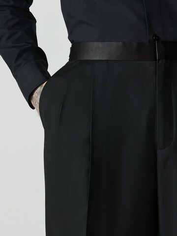 Next Loose fit Pleat-Front Pants in Black