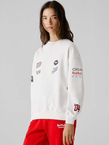 Red Bull Racing x Pepe Jeans Sweatshirt 'EST 2004 CREW' in Wit