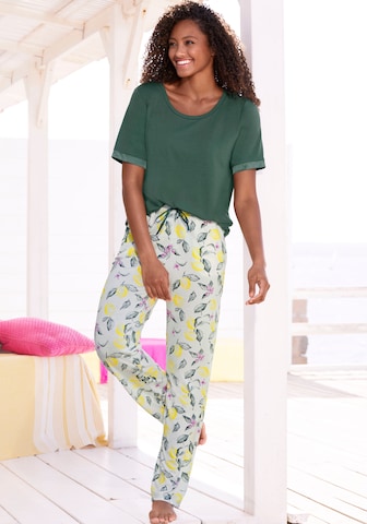 LASCANA Pyjamas 'LAS Summer Fruits PJ' i grön: framsida