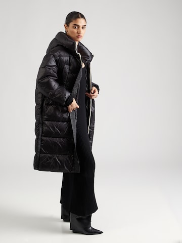 REPLAY Χειμερινό παλτό σε μαύρο: μπροστά