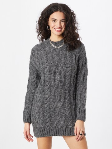 Superdry Knitted dress in Grey: front