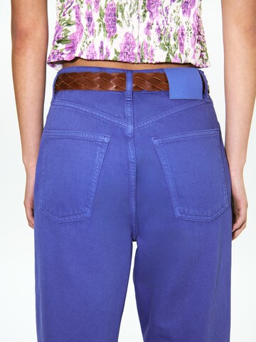 MANGO Loosefit Džíny – modrá