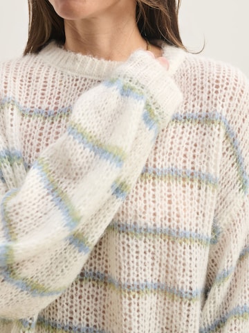 Sálea Πουλόβερ σε λευκό