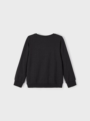 NAME IT Sweatshirt 'Jarry' in Zwart