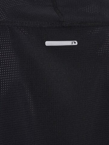 T-Shirt fonctionnel Newline en noir