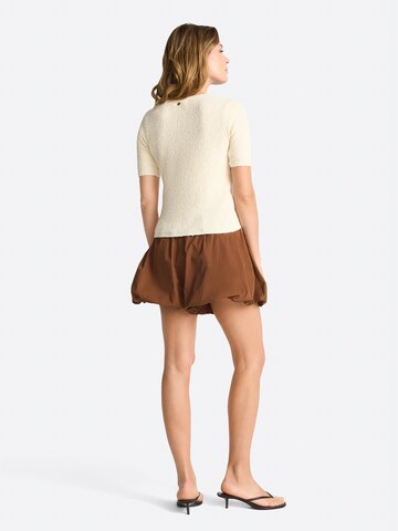 Rich & Royal Свитер в Белый