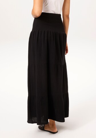 Aniston CASUAL Kelid in Schwarz