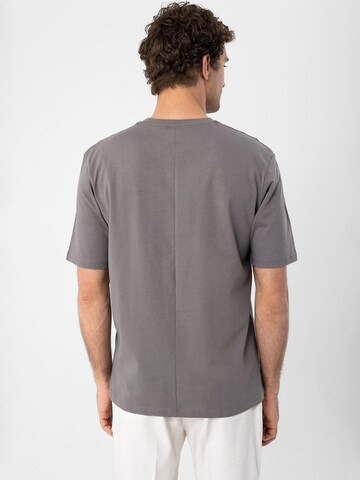 Antioch Shirt in Grey
