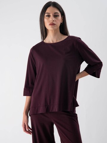 MND Blouse 'Soft Touch Edged' in Red: front