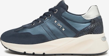 Baskets basses Nero Giardini en bleu : devant