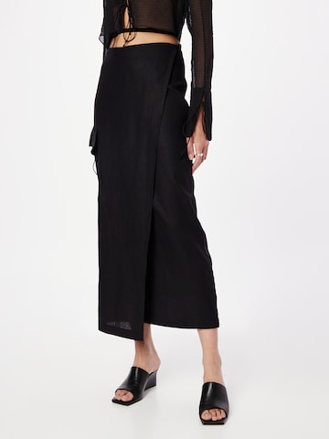 WEEKDAY Skirt in Black: front