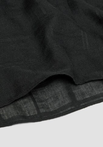 s.Oliver Schal in Schwarz