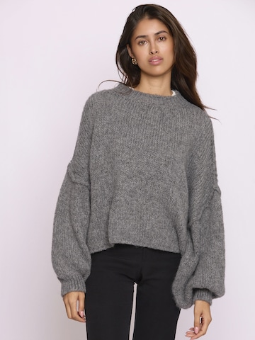 Lilavie Strickpullover ' L ' in Grau: Vorderseite