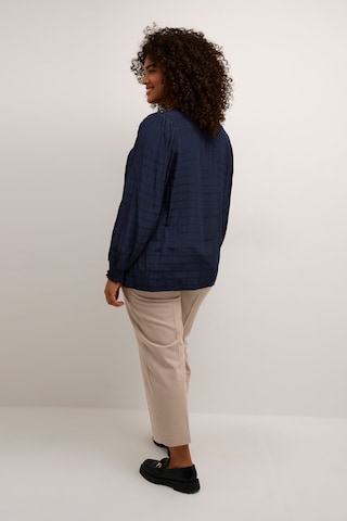 Camicia da donna 'Lisana' di KAFFE CURVE in blu