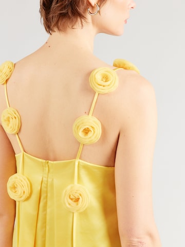 Abito 'VICILLE' di VILA in giallo