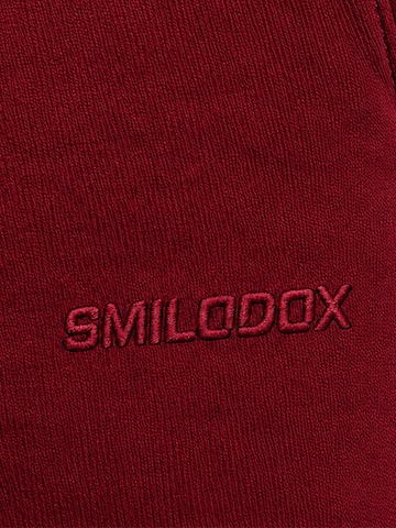 Smilodox Loosefit Broek ' Brenvaro ' in Rood