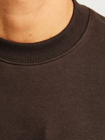 JACK & JONES Sweatshirt 'JJEUrban Edge' in Braun