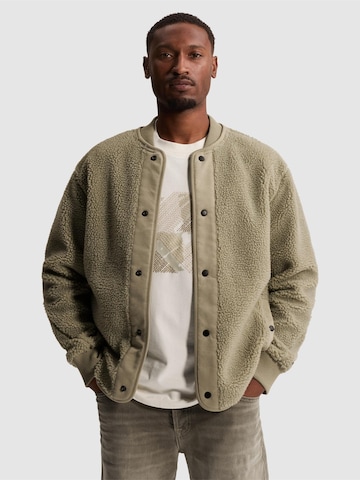 CAST IRON Between-Season Jacket 'Sherpa' in Beige: front