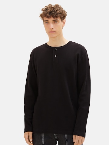 TOM TAILOR DENIM قميص بلون أسود: الأمام