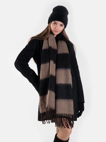 SAMAYA Beanie 'Arco' in Black: front