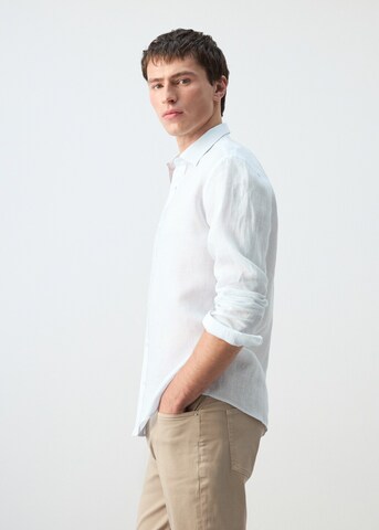 MANGO MAN Regular fit Button Up Shirt 'Parrotr' in Blue