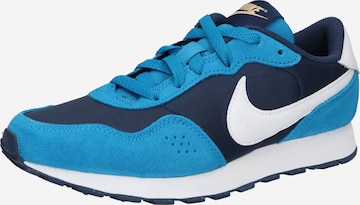 Nike Sportswear Sneaker 'Valiant' in Blau: front