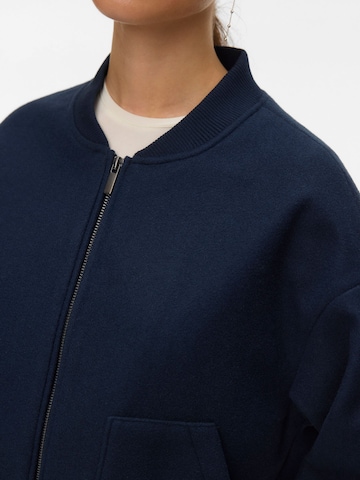VERO MODA - Chaqueta de entretiempo 'VMIDA' en azul