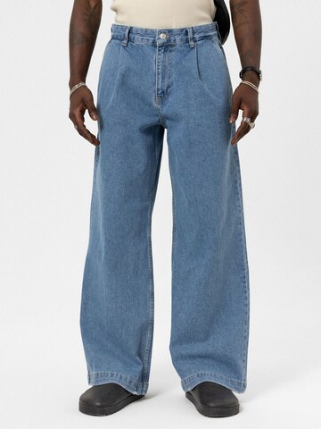 Wide leg Jeans con pieghe 'Corsicana' di VAMOS CLO in blu: frontale