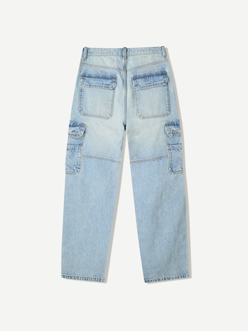 Bershka Baggy Cargo jeans in Blue