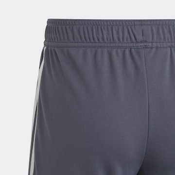 ADIDAS PERFORMANCE Regular Sportshorts 'Tiro 23 League' in Grau