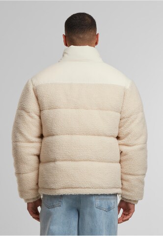 Veste en polaire Urban Classics en blanc
