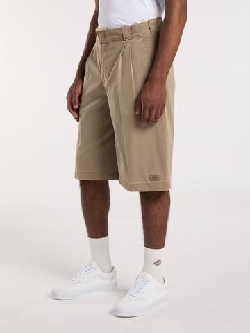 Regular Pantalon 'UNIONVILLE' DICKIES en vert