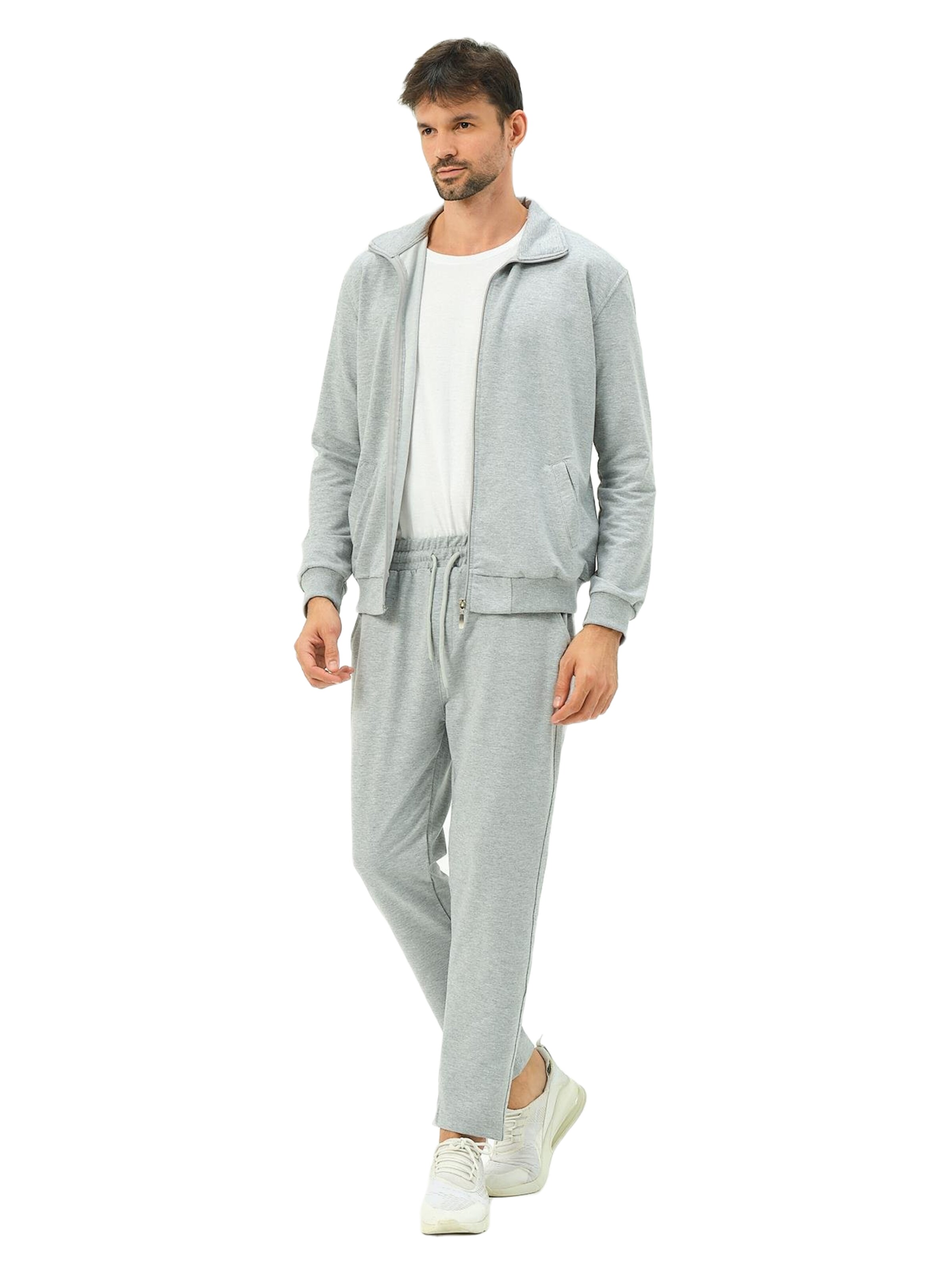 C&City Sweat suit in Grey: front
