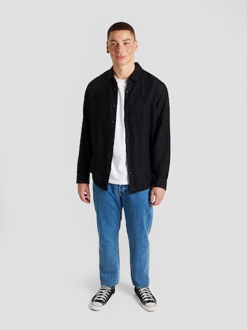 GAP Regular fit Button Up Shirt in Black